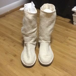 Heirloom Uggs Creme / Cream lace-up back Ugg Boots